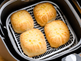 quanto tempo pão de queijo congelado na airfryer