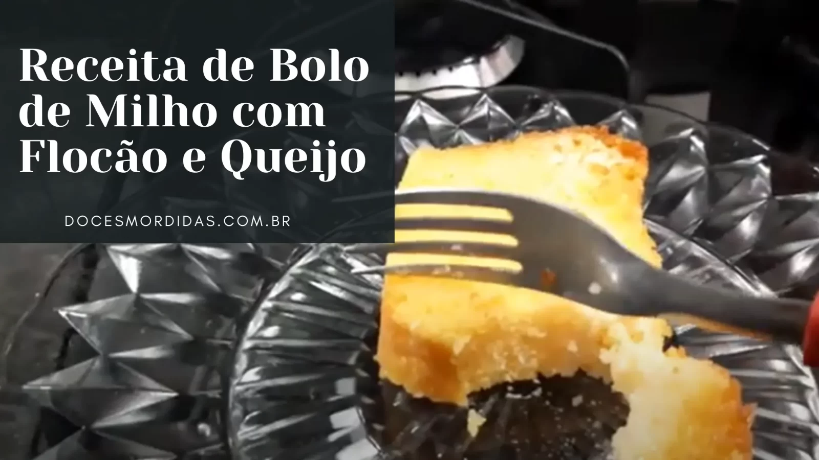 Receita de Bolo de Milho com Flocão e Queijo