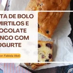 Bolo de Mirtilos e Chocolate Branco com Iogurte